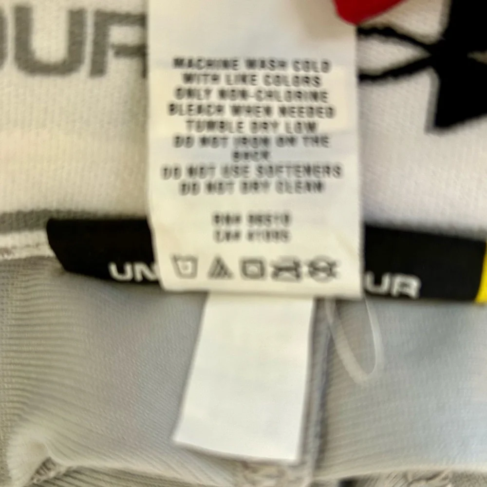 Under Armour Men’s Heatgear Pants - Size L. New With Tag - Picture 10 of 10